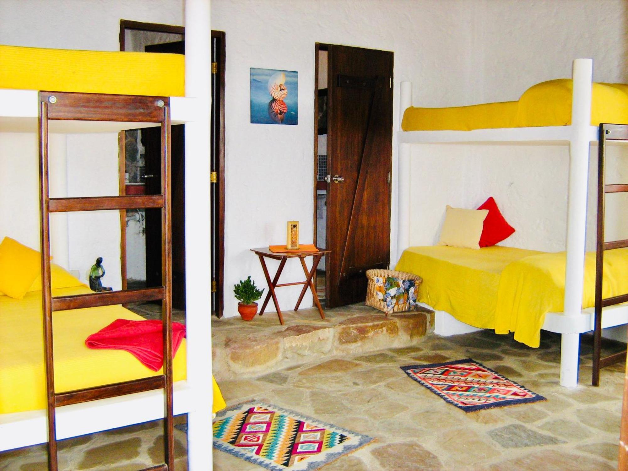 Hotel Smiling Crab Canoas de Punta Sal Luaran gambar