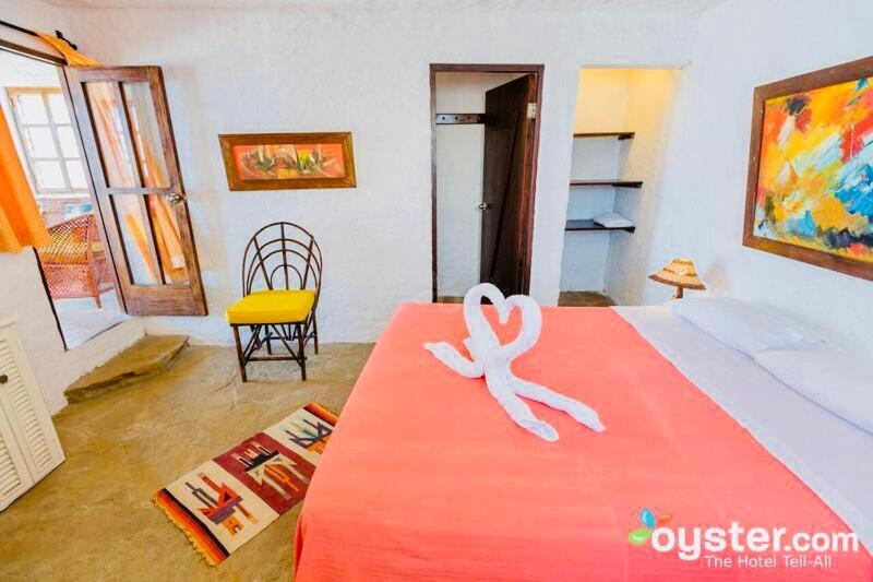 Hotel Smiling Crab Canoas de Punta Sal Luaran gambar