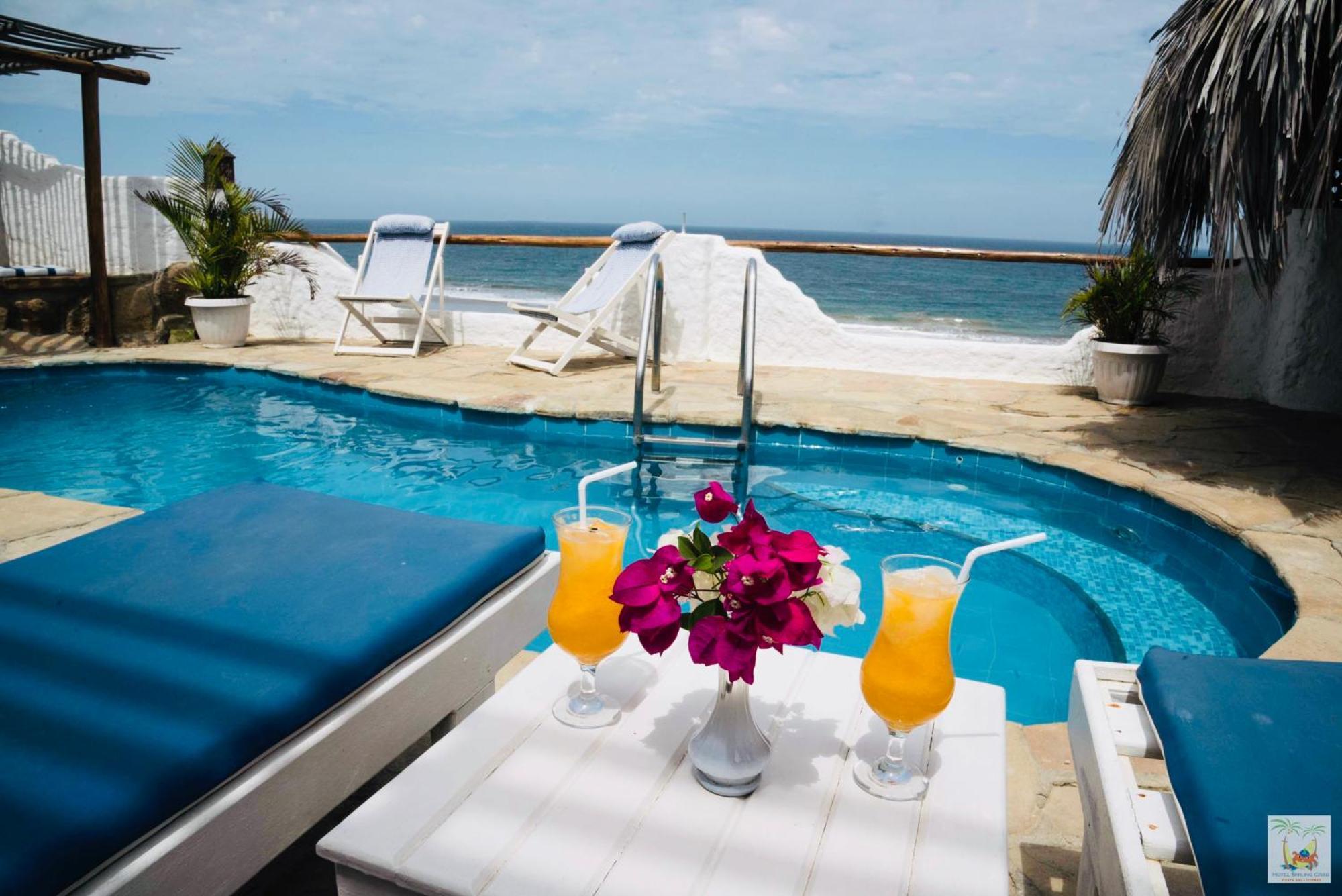 Hotel Smiling Crab Canoas de Punta Sal Luaran gambar