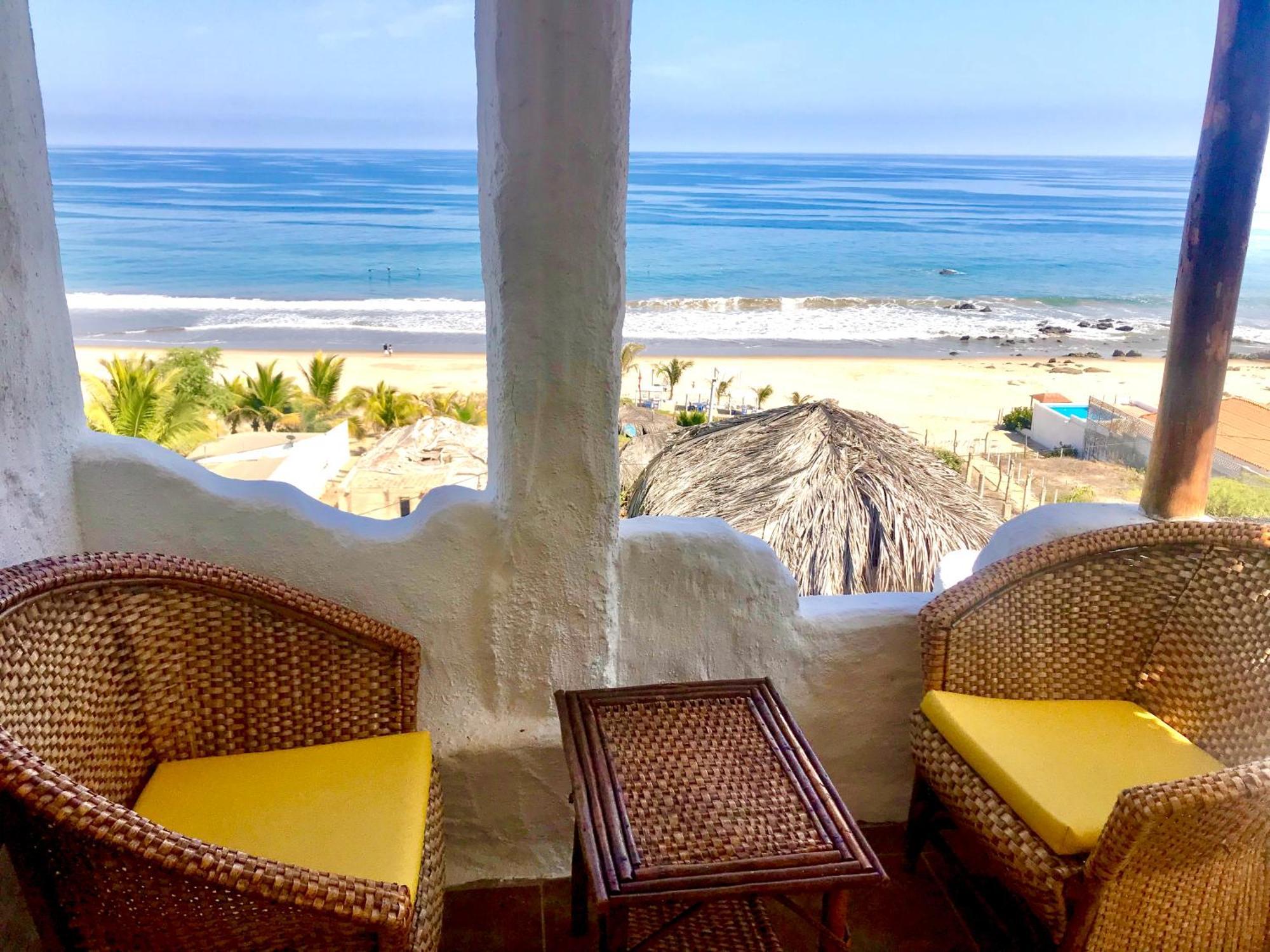 Hotel Smiling Crab Canoas de Punta Sal Luaran gambar