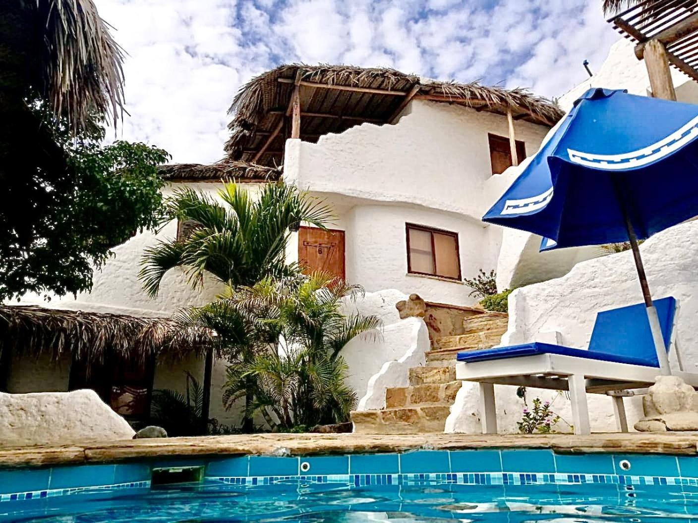 Hotel Smiling Crab Canoas de Punta Sal Luaran gambar