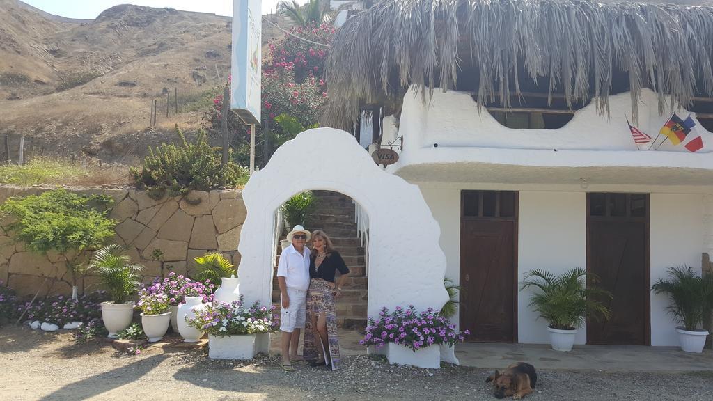Hotel Smiling Crab Canoas de Punta Sal Luaran gambar