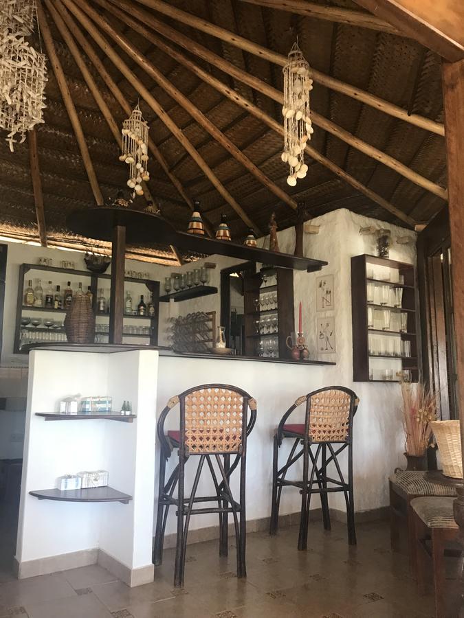Hotel Smiling Crab Canoas de Punta Sal Luaran gambar